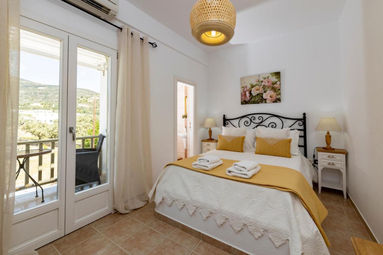 Pension Moschoula Platis Gialos  Exterior foto