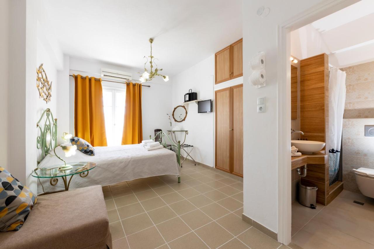 Pension Moschoula Platis Gialos  Exterior foto